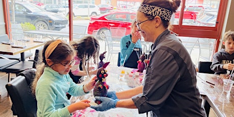 Mommy & Me Chocolate Sculpture Making Class!