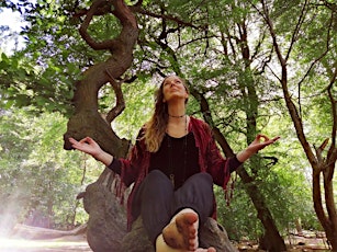 WOMEN BY THE LAKE - YOGA & DRUMMING