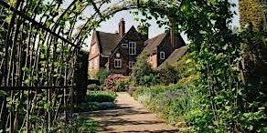 Primaire afbeelding van May is Tea in the Garden Time