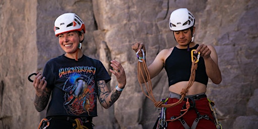 Immagine principale di Flash Foxy Intro to Multi-Pitch 5/4 - 5/5 - Bishop, CA 