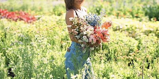 Immagine principale di U-Pick Flowers at Mindful Blooms Farm 