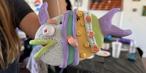 Immagine principale di SUMMER ART CAMP: Creating with Clay (ages 9-teen) 