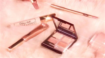 Imagem principal de Charlotte Tilbury's Pillow Talk Party