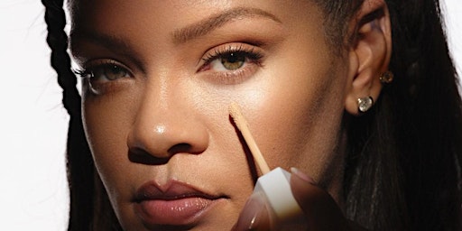 Imagen principal de Fenty Beauty Glass Skin Makeup Masterclass