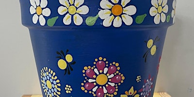Image principale de Painting planters with dots! Paint a terra cotta planter for Mothers day