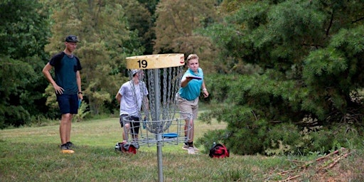 Primaire afbeelding van Family Frenzy Disc Golf