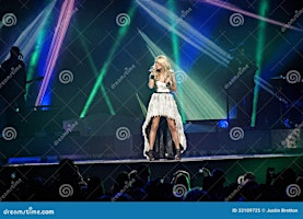 Carrie Underwood Tickets primary image