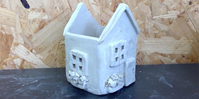 Primaire afbeelding van Ceramic Hand Building Workshop - House Plant Pot