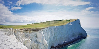 Imagen principal de The Seven Sisters Seaview Hike