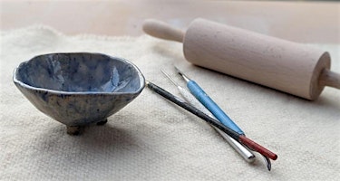 Ceramic Pinch Pots primary image