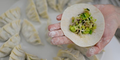 Hauptbild für Father’s Day Parent & Kids Dumpling Making Class @ Townhall Social Eatery