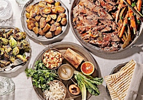 Hauptbild für Passover Seder Dinner at the Waldorf Astoria Beverly Hills