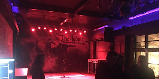 Imagem principal de FREE COMEDY Showcase at The Hobbit Pub - Southampton