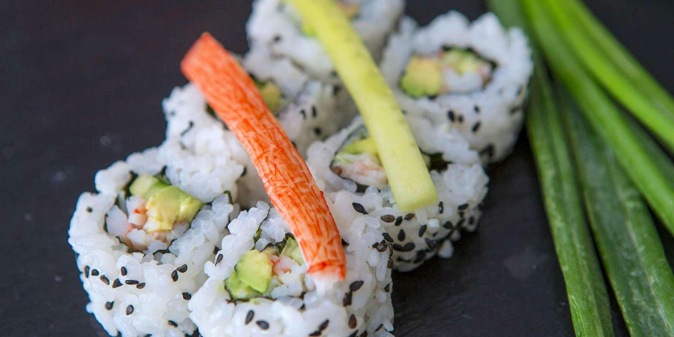 Homemade Sushi Rolls 101 - Cooking Class by Golden Apron™