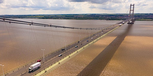 Hauptbild für C&NW IStructE - Humber Bridge Rocker Bearing Replacement