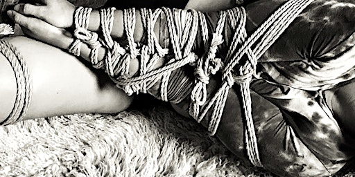 Imagem principal de Ties that Bind: Intro to the Lacing/Ladder Ties of Shibari (All Levels)