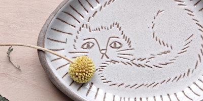 Primaire afbeelding van Clay as Canvas: Sgraffito wall plate
