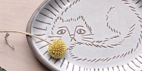 Clay as Canvas: Sgraffito wall plate