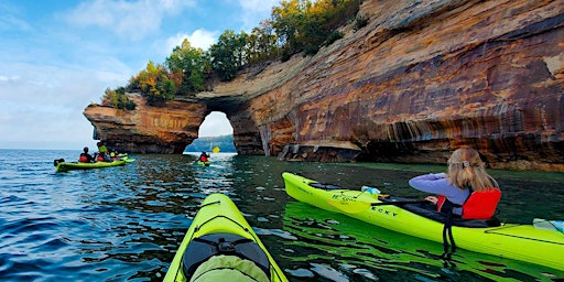 Imagem principal de ACMNP: 7th Annual Women in the Wilderness - Pictured Rocks National Lakeshore