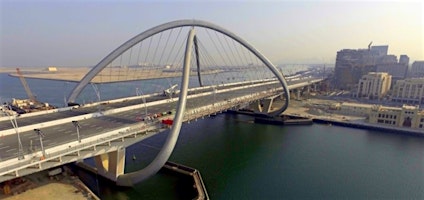 Imagem principal de IABSE-USA - Shindagha Corridor with Infinity Arch in Dubai