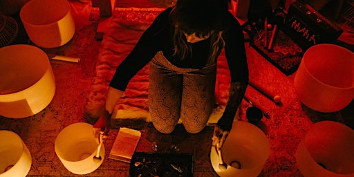 Imagen principal de Community Sound Bath at the Art Lab