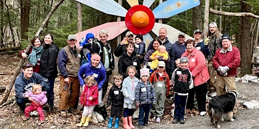 Image principale de Family Work Day & Pizza Party at Distant Hill Nature Trail - April 20 & 27