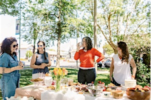 Hauptbild für Mom's Day Out: A Mother's Day Craft Party at Cool Springs