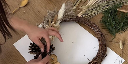 Primaire afbeelding van Bird Feed Wreath Making