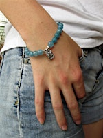 Immagine principale di Mother's Day Mom & Me Make a Silver Charm and Stretch Beaded Bracelet 