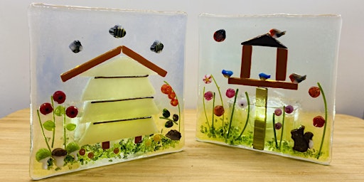 Primaire afbeelding van Fused glass Beehive / bird table tealight holder workshop Crafters Cottage