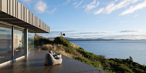 Imagen principal de Retreat at The Low Head Beach House