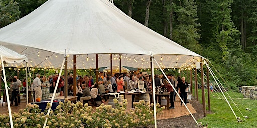 Imagem principal do evento White Wine Showcase | Monticello Wine Week