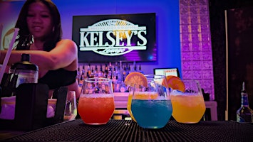 Imagem principal do evento Steamy Happy Hour at Kelsey's Lounge