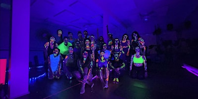 Immagine principale di Glowga: A Glow Yoga Experience (Sacramento) 