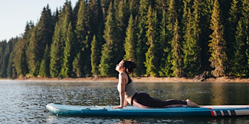 Standup Paddleboard Yoga  primärbild