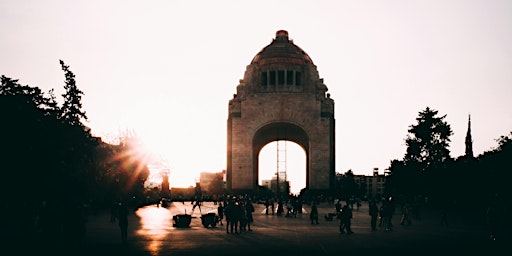 Imagem principal de Mexico City: Monument to the Revolution Evening Walking Tour