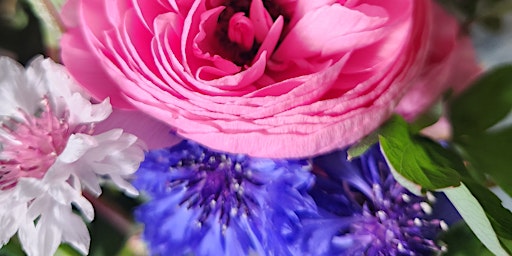 Spring Floral Bouquet Making Workshop primary image