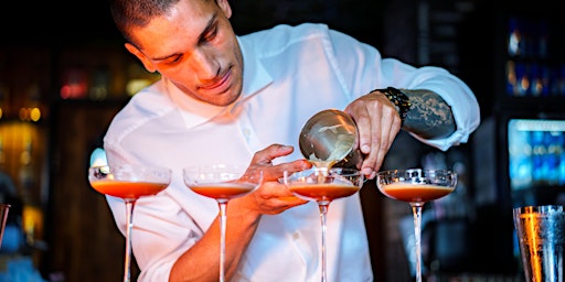 Il cocktail bar del futuro: da luogo di consumo a fattore di competitività