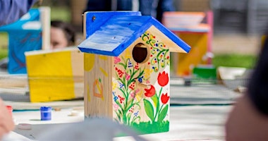 Imagem principal do evento Feathered Canvas: Birdhouse Painting Experience with Baby Animal Snuggles!!