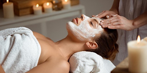 Image principale de $59 Custom Mom Facial at Healing Mama Studio