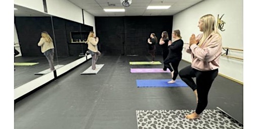 Imagen principal de Yoga at Kohesion Dance Center
