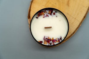 Image principale de Wooden Wick Candle Workshop with Essential Oils