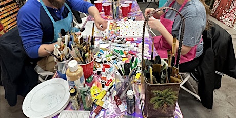 Paint and sip. Art workshop. Painting ideas. Family time.Things to do in LA primary image