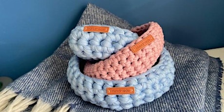 Crochet baskets from recycled t-shirts