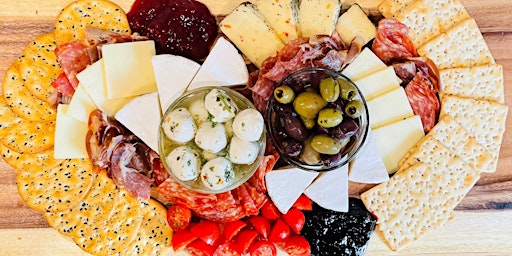 Immagine principale di Ladies Night Charcuterie Board Party 