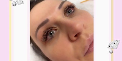 Classic Eyelash Extension Class primary image