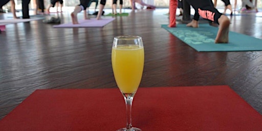 Imagem principal de Yoga & Mimosas