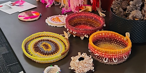 Imagem principal de Textile and Fibre Art Series: Basket Weaving at Old Midland Courthouse