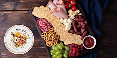 Imagem principal de Charcuterie Board Gator Party Pod!