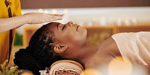 Immagine principale di April Full Moon : Tantra Teachings & Body massage. Sex toys and sexual trauma healing. 